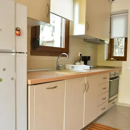 Kapari House 1 Min From The Of Holiday home *