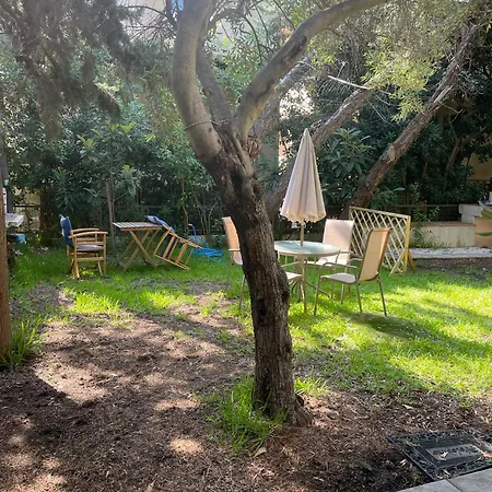 Kapari House 1 Min From The Of Holiday home