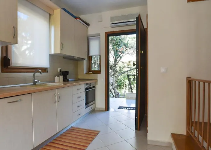 度假居 Kapari House 1 Min From The Of *