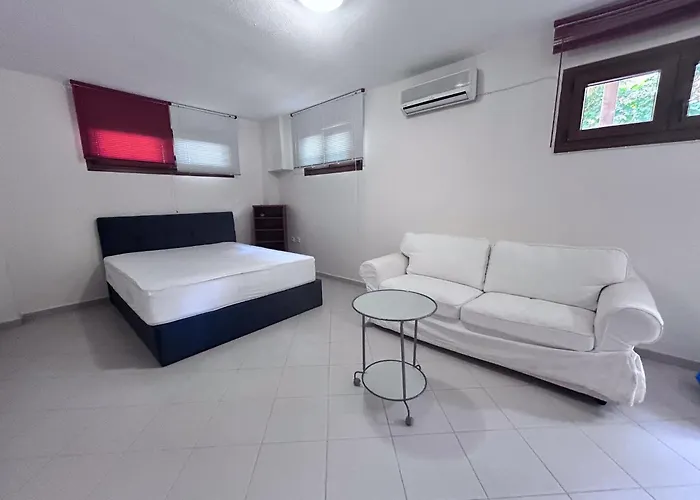 Kapari House 1 Min From The Of *